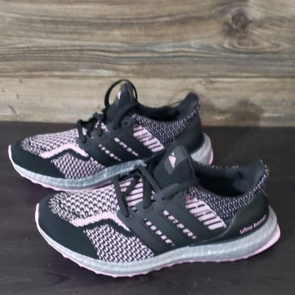 New Adidas Ultraboost 5.0 DNA Black Pink Knit Running Sneakers Size 7 Womens - Picture 6 of 8